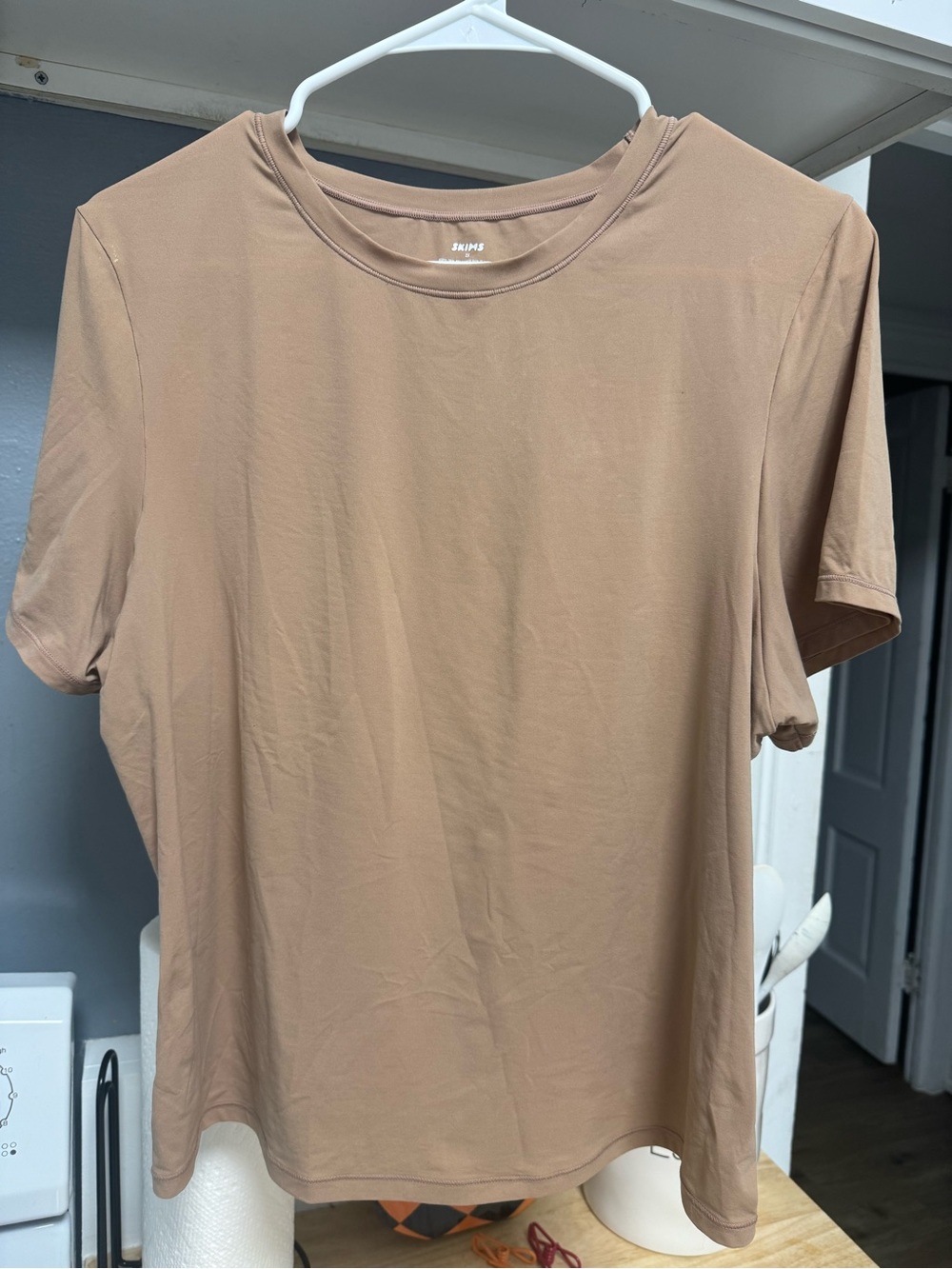 SKIMS tshirt